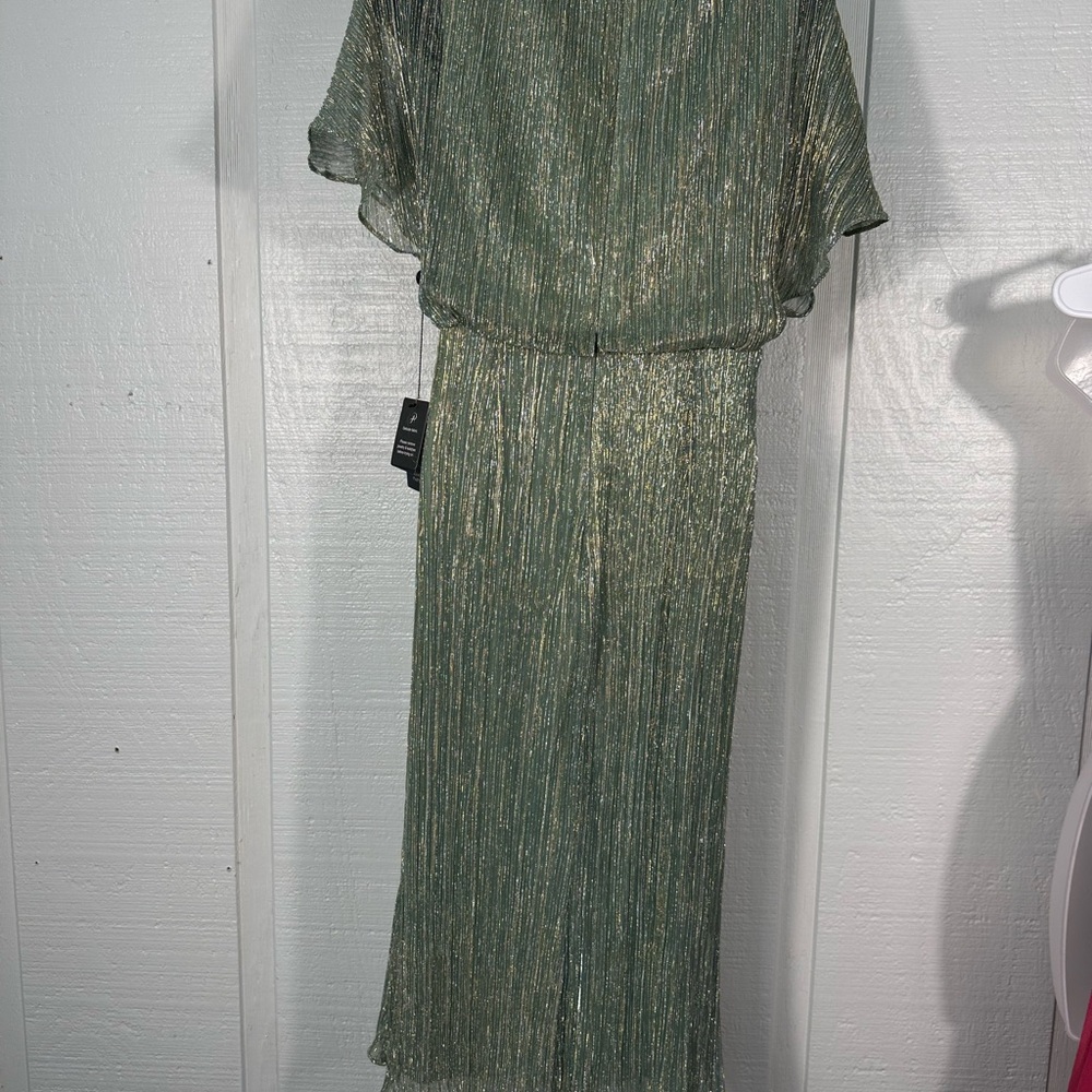 Adrianna Papell Women’s Pleated Green Metallic Short Sleeve Gown Size 4 NWOT - Picture 7 of 12